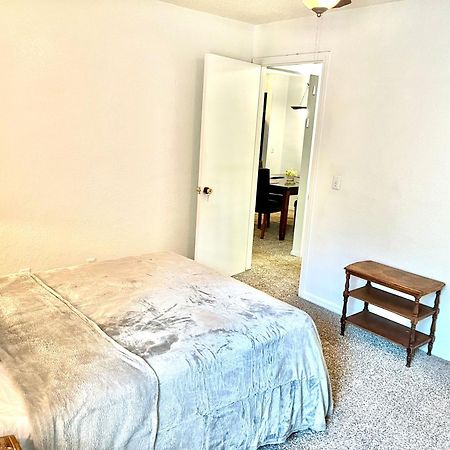 Daytona 2 Bed Apartment 10 Minutes To Beach With Balcony Port Orange Luaran gambar