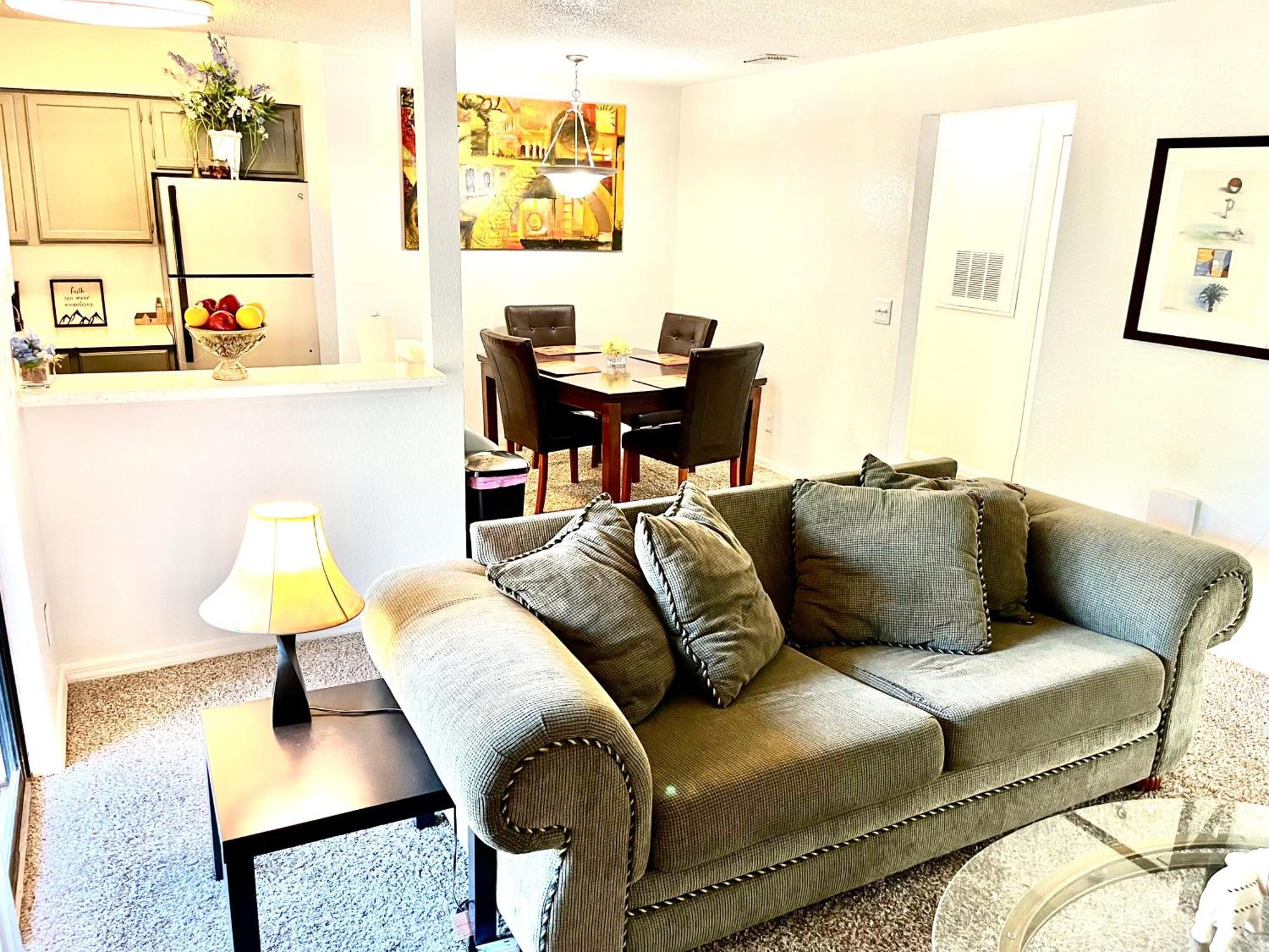 Daytona 2 Bed Apartment 10 Minutes To Beach With Balcony Port Orange Luaran gambar