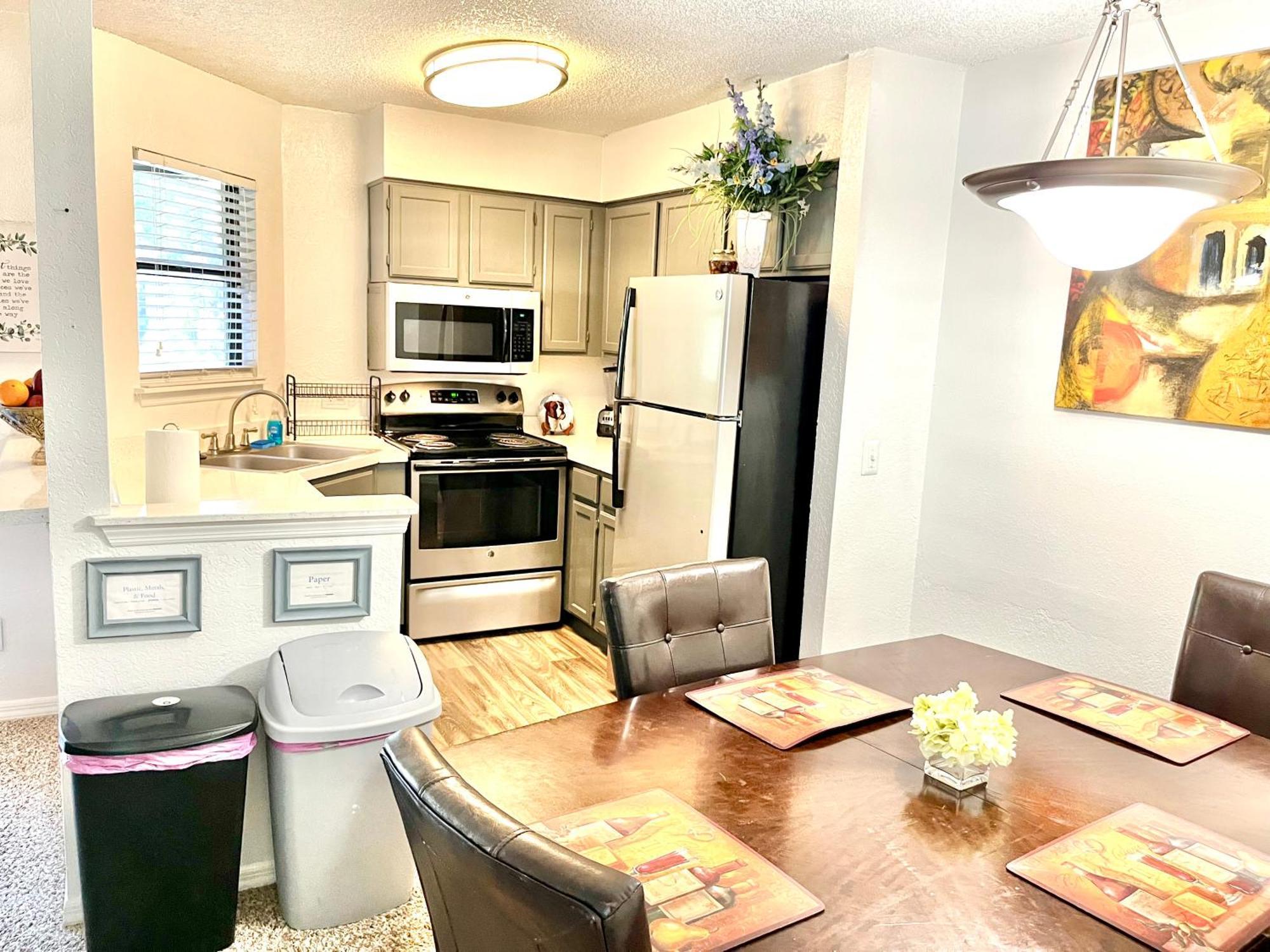 Daytona 2 Bed Apartment 10 Minutes To Beach With Balcony Port Orange Luaran gambar